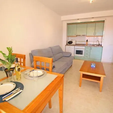 Sleeps 3 Pool Air Con T792138 칼페